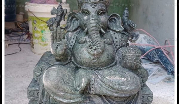 tuong than voi ganesha da xam