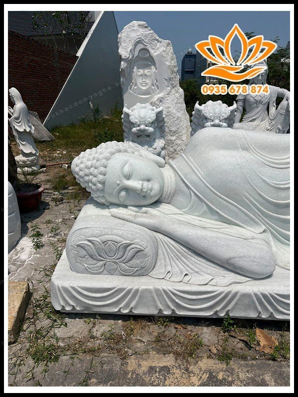 Đức Phật Nhập Niết bàn Bằng Đá Trắng Đẹp