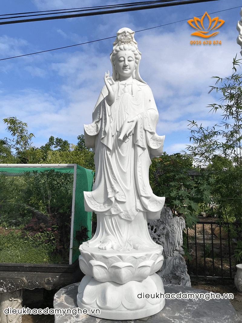 Tượng Phật Bà Quan Âm Hào Quang Bằng Đá