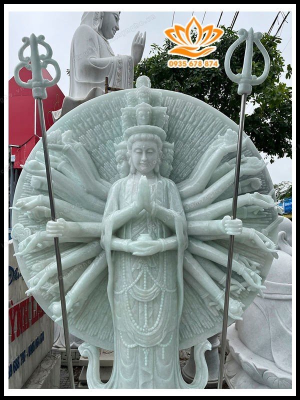 Mẫu Tượng Phật Chuẩn Đề Đẹp Bằng Đá Cẩm Thạch Xanh