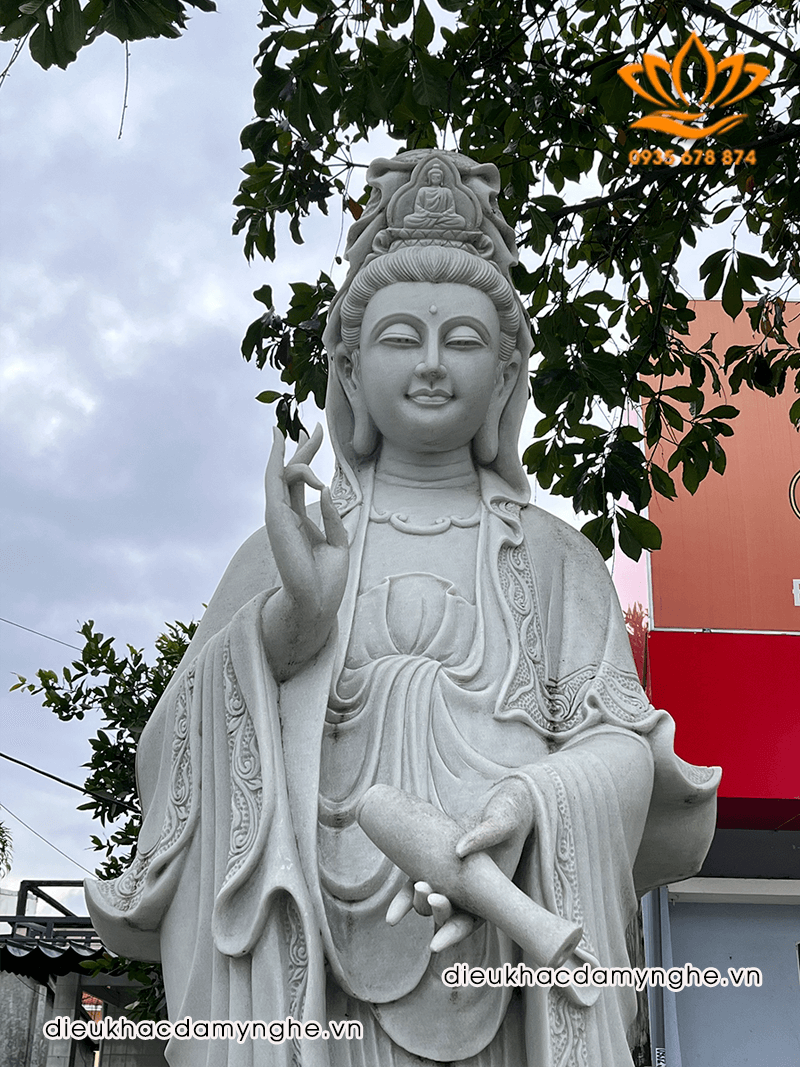 Tượng Phật Quan Thế Âm Bồ Tát Đứng Bằng Đá Trắng Cao 3M