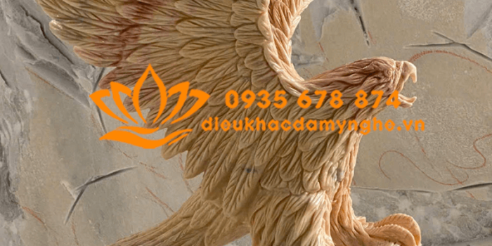 dieu khac tuong dai bang tung canh bang da cam thach vang