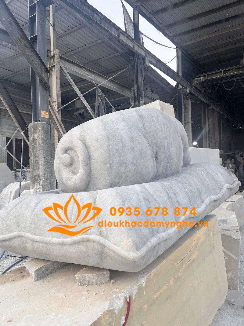 Điêu Khắc Tượng Chó Bằng Đá Mỹ Nghệ Non Nước