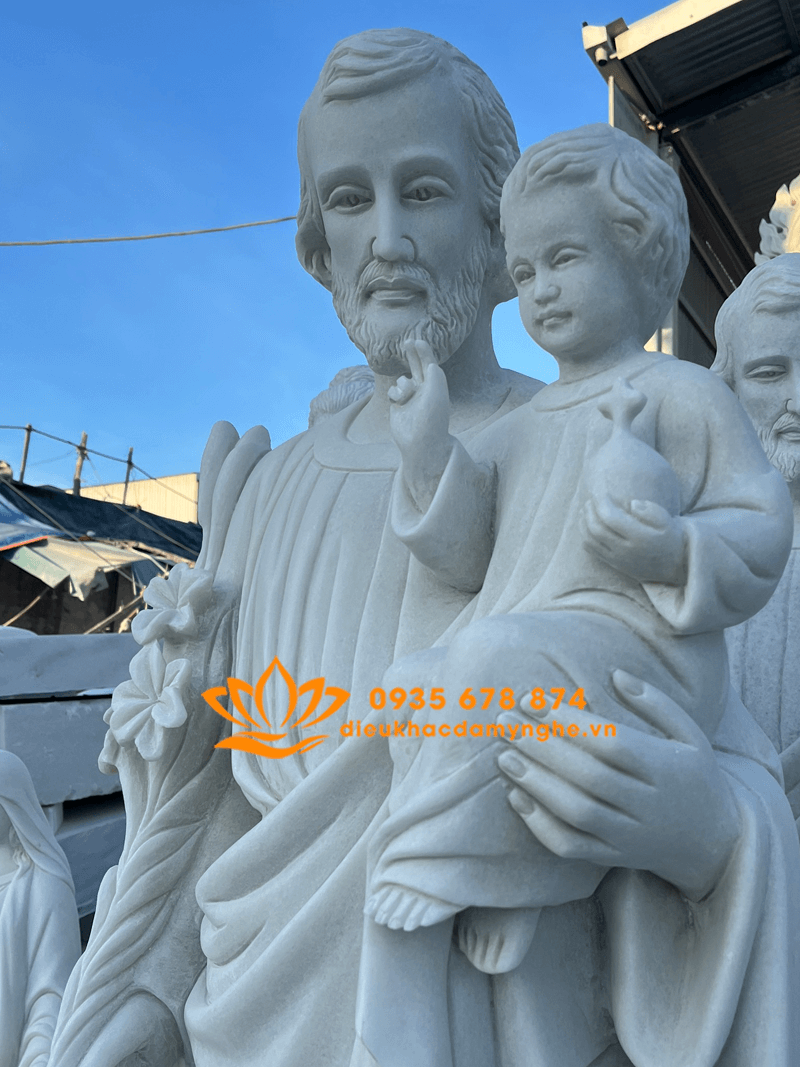 Nhận Tạc Tượng Thánh Giuse Bồng Chúa Theo Yêu Cầu