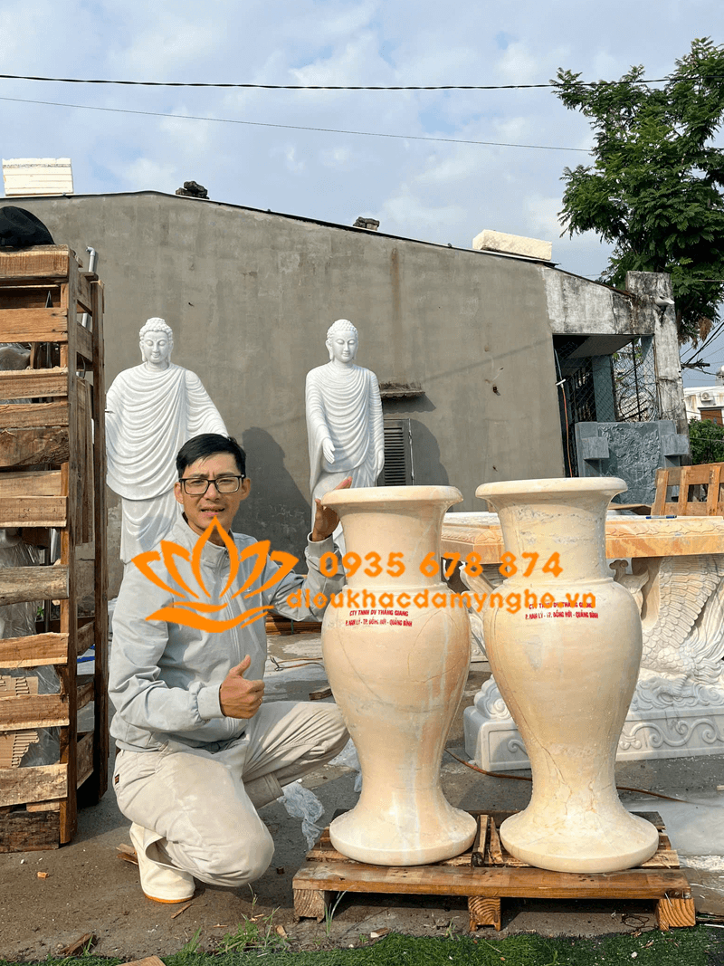 Cặp Lục Bình Tròn Cao 80cm Bằng Đá Mỹ Nghệ Non Nước