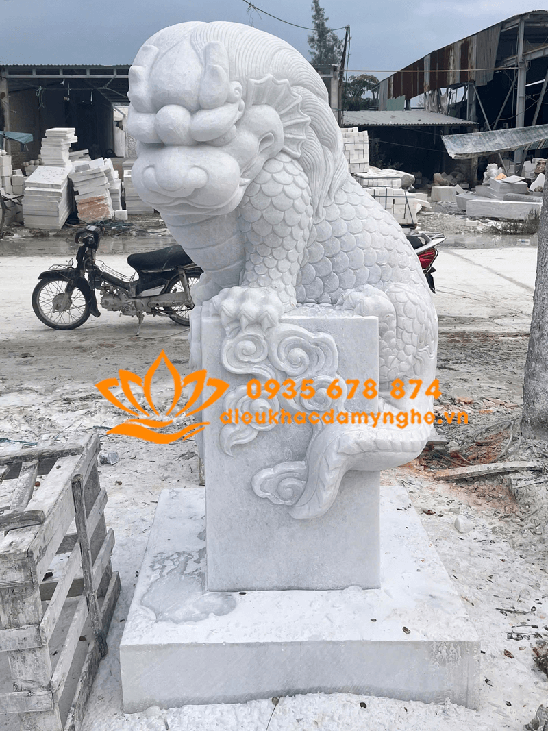 Cơ Sở Chuyên Chế Tác Tượng Thần Thú Bằng Đá Trắng Tại Đà Nẵng