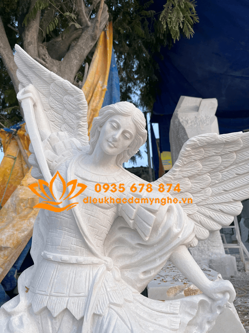 Chế Tác Tượng Tổng Lãnh Thiên Thần Michael Bằng Đá Trắng