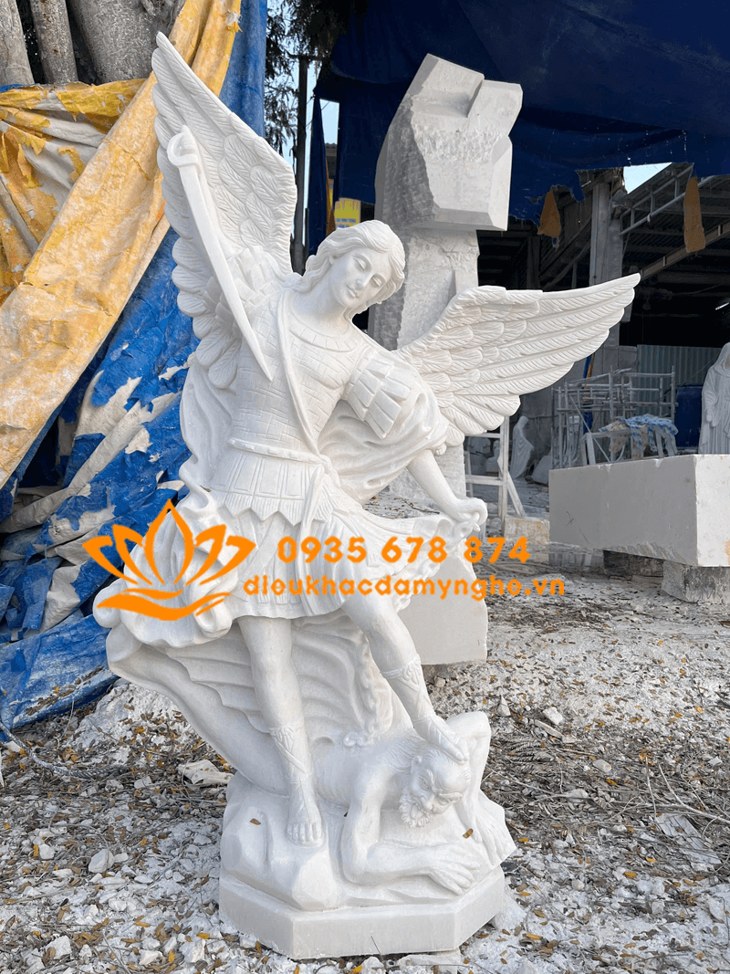 Chế Tác Tượng Tổng Lãnh Thiên Thần Michael Bằng Đá Trắng