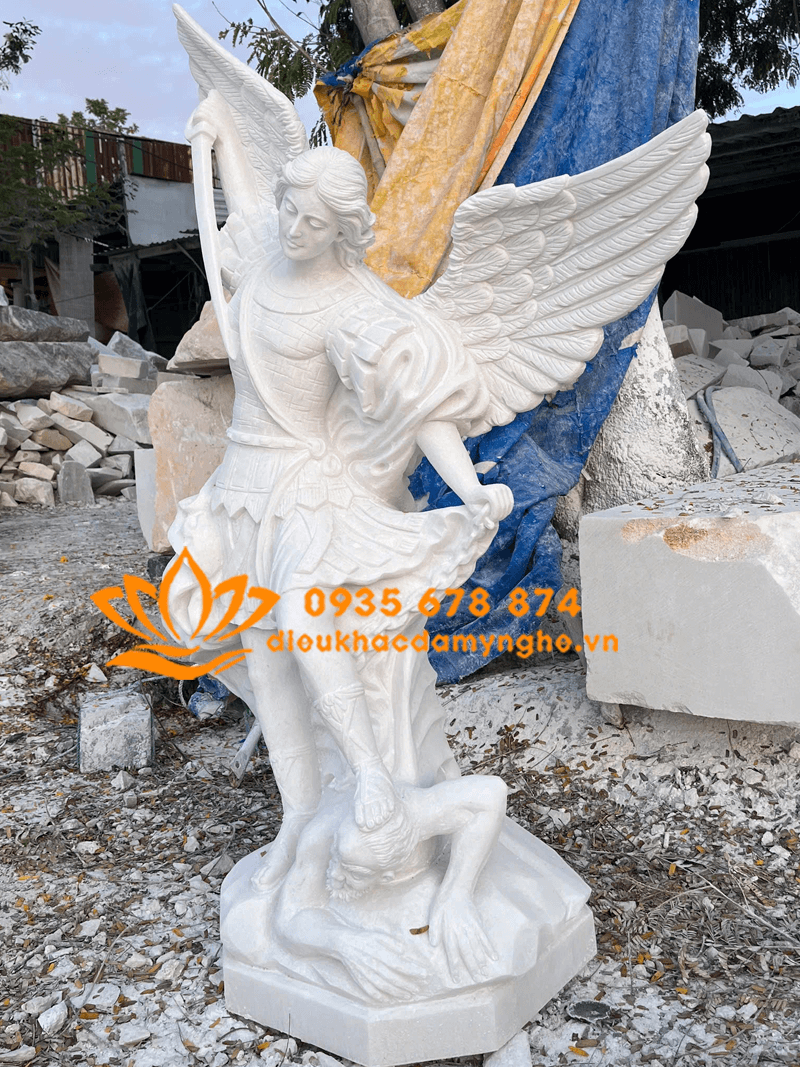 Chế Tác Tượng Tổng Lãnh Thiên Thần Michael Bằng Đá Trắng