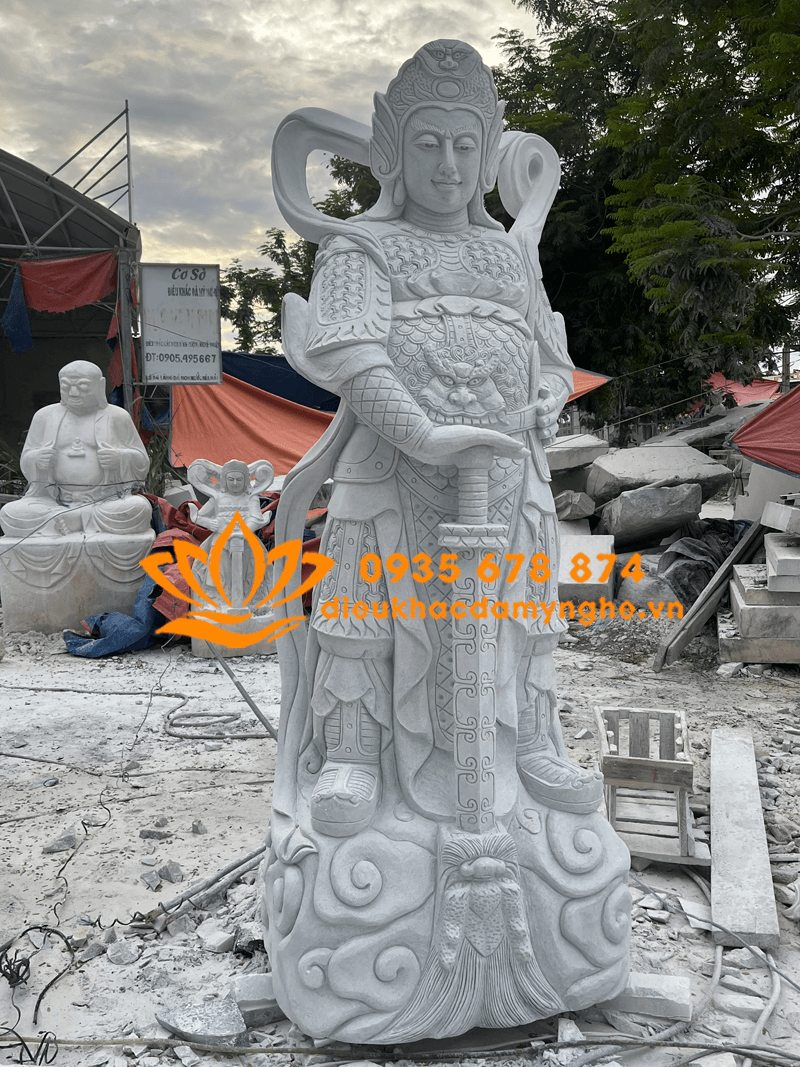 Nhận Tạc Tượng Tiêu Diện Hộ Pháp Bằng Đá Trắng Cúng Dường