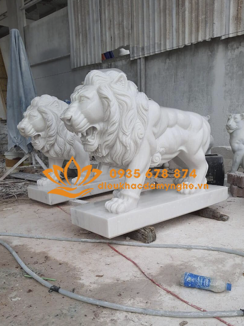 Tượng Sư Tử Bằng Đá Cẩm Thạch Trắng Cao 1 Mét