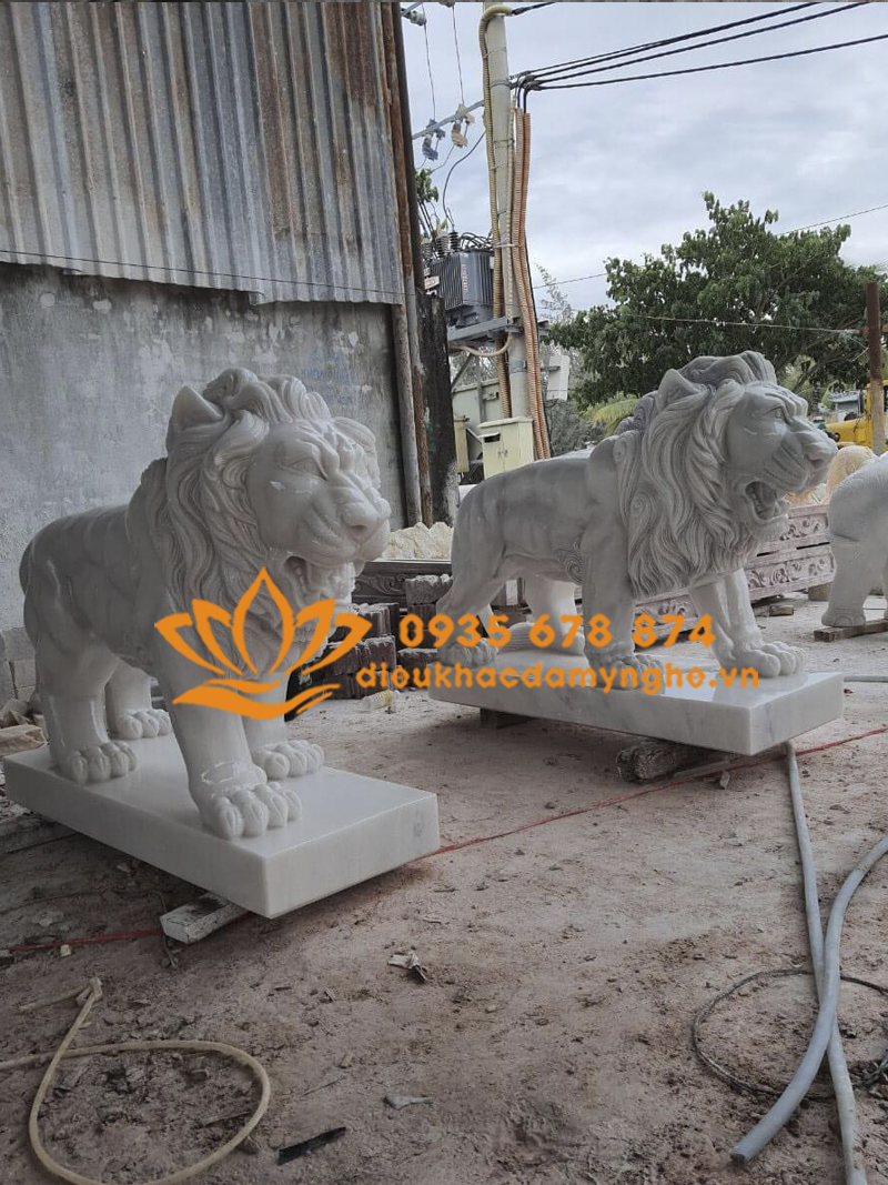 Tượng Sư Tử Bằng Đá Cẩm Thạch Trắng Cao 1 Mét