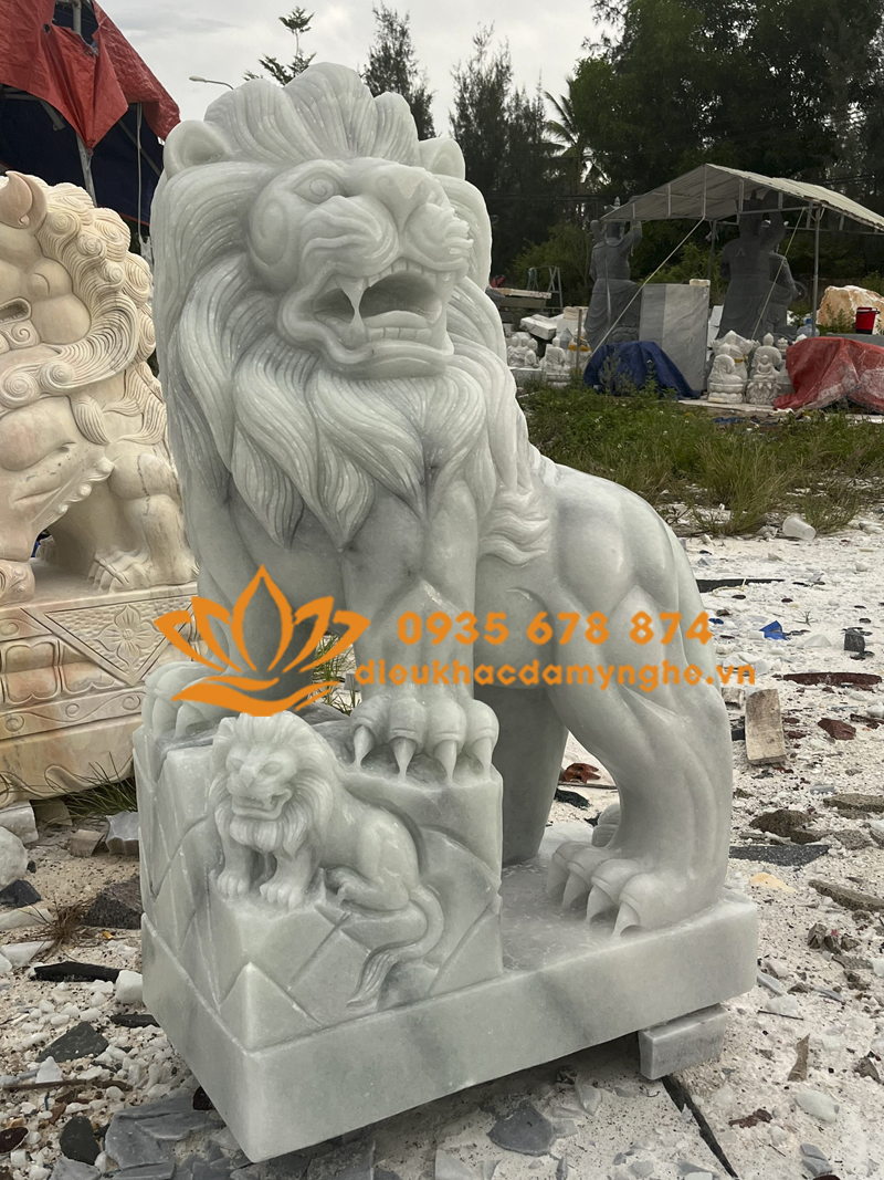 Nhận Tạc tượng Sư Tử Tại Làng Nghề Đá Mỹ Nghệ Non Nước