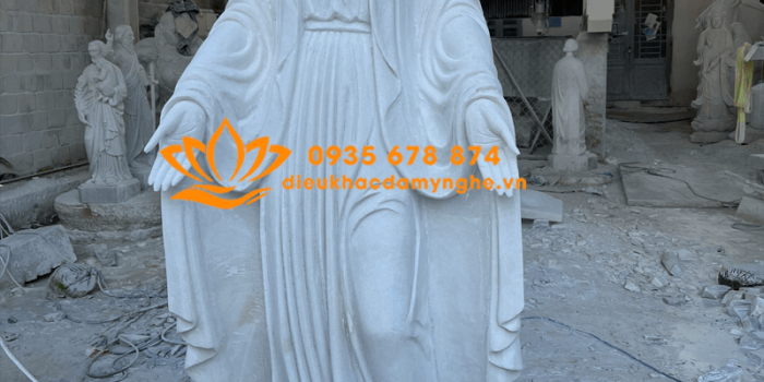 dieu khac tuong duc me ban on dep nhat tai ha noi