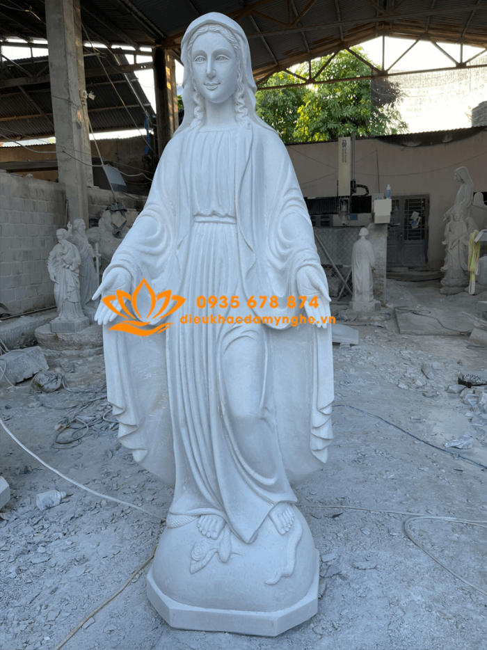 dieu khac tuong duc me ban on dep nhat tai ha noi