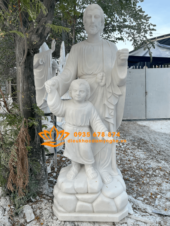tuong thanh giuse bang da trang non nuoc