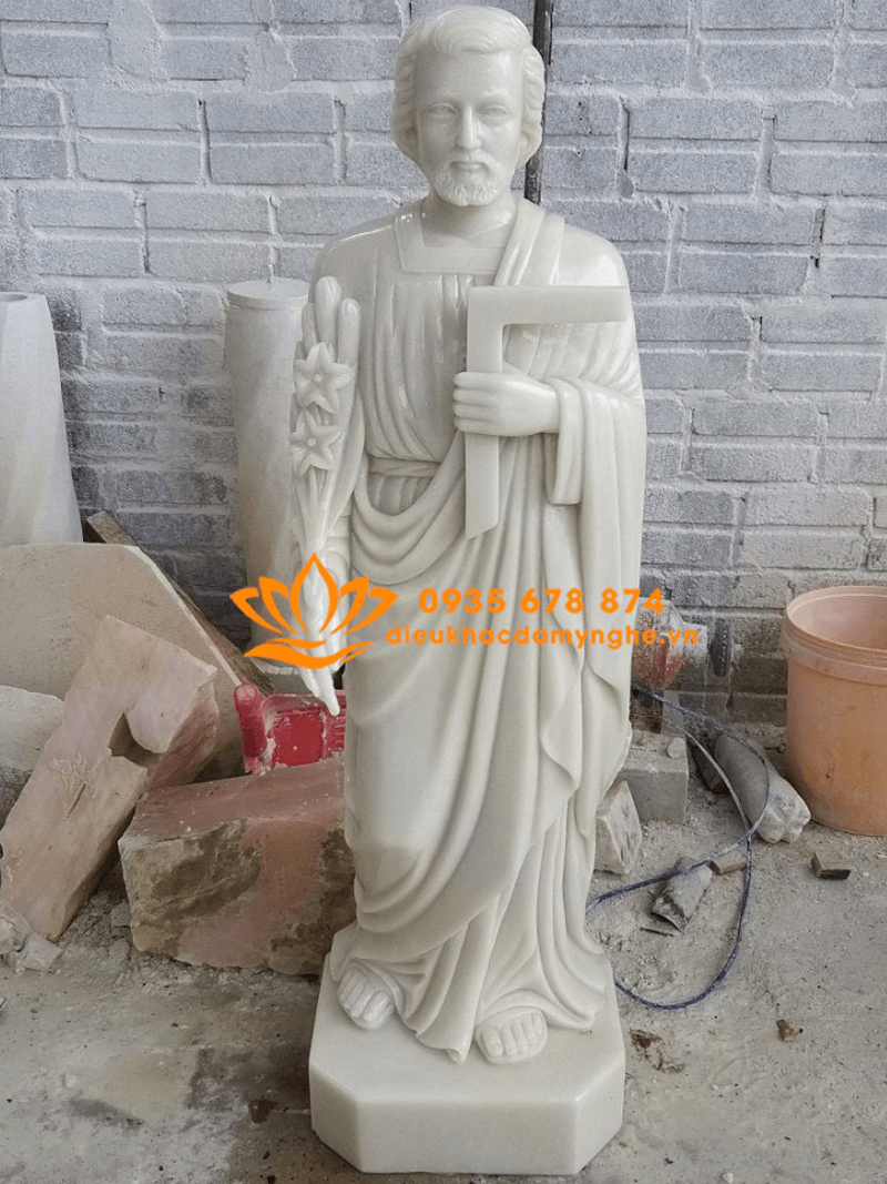 Tượng Thánh Giuse Thợ bằng Đá Mỹ Nghệ Non Nước Đà Nẵng