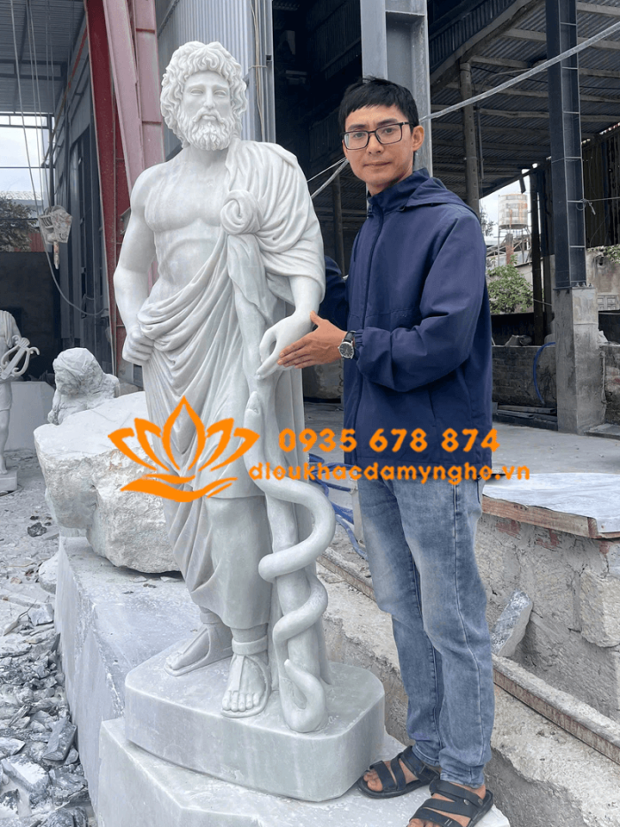 ban tuong than zeus bang da trang dep tu nhien