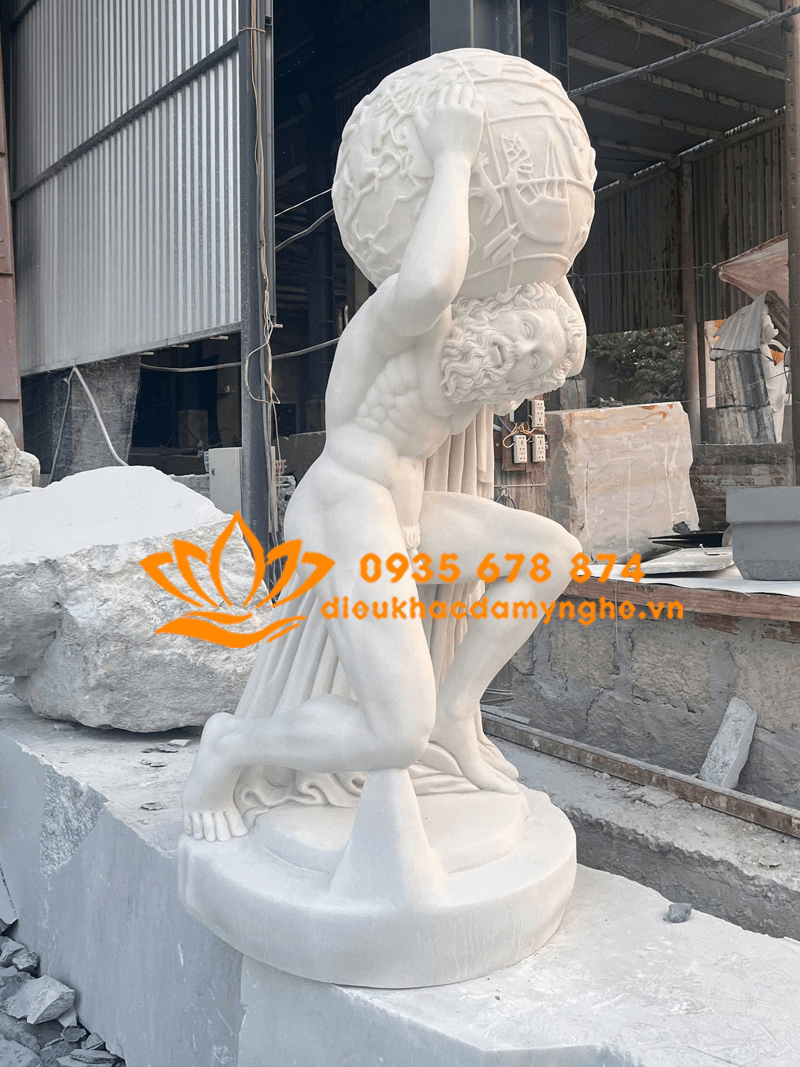 Tượng Thần Atlas Hy Lạp La Mã Ôm Quả Cầu Bằng Đá Trắng