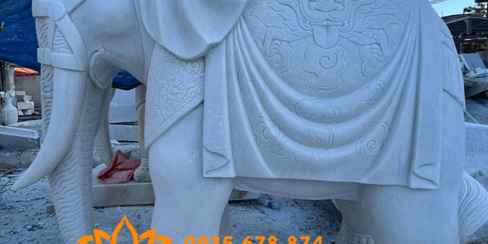 tuong cap voi bang da trang dep cao 2 met