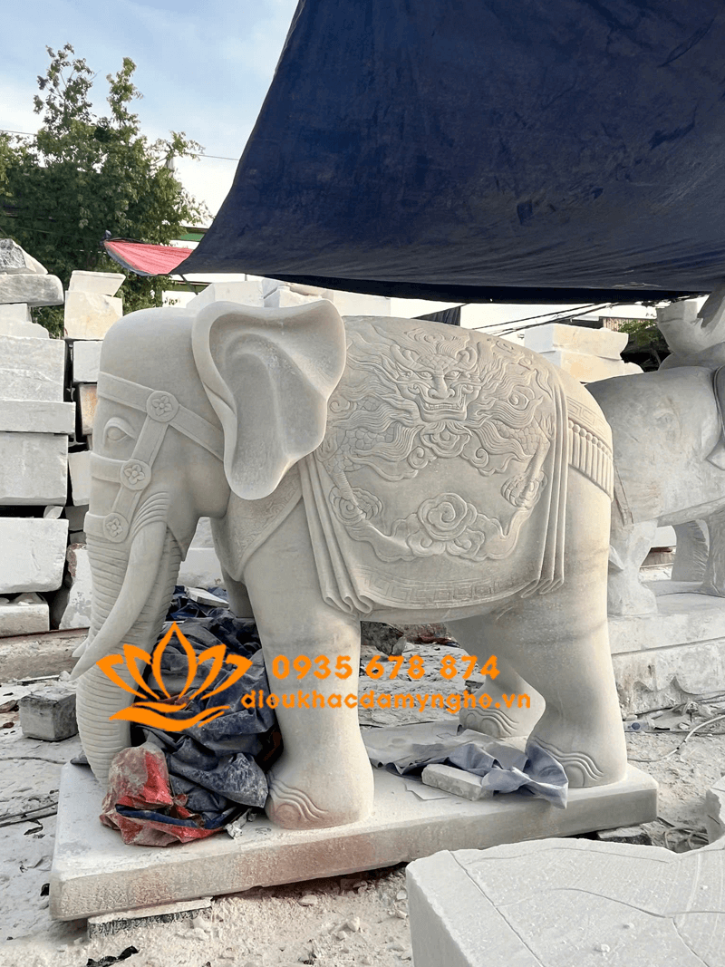Chế Tác Tượng Voi Đá Cẩm Thạch Đẹp Trấn Cổng