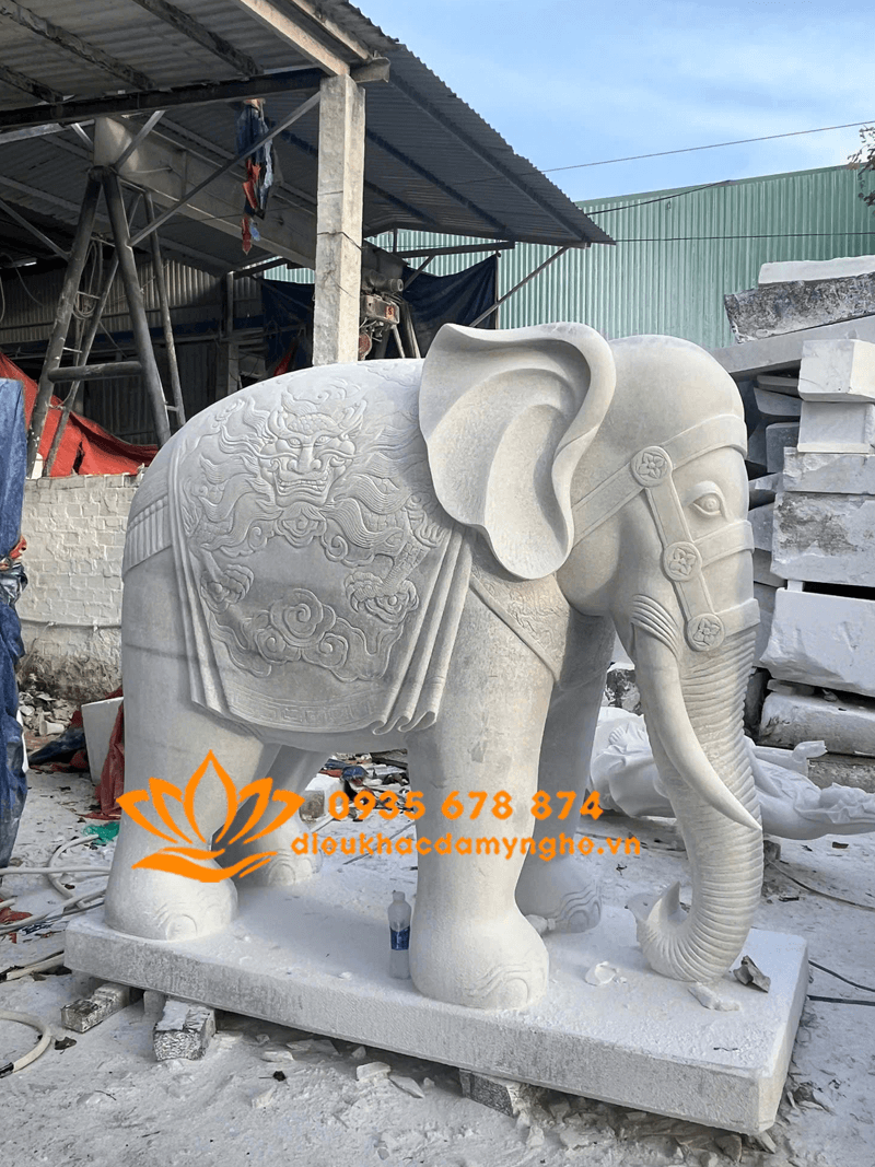 Chế Tác Tượng Voi Đá Cẩm Thạch Đẹp Trấn Cổng