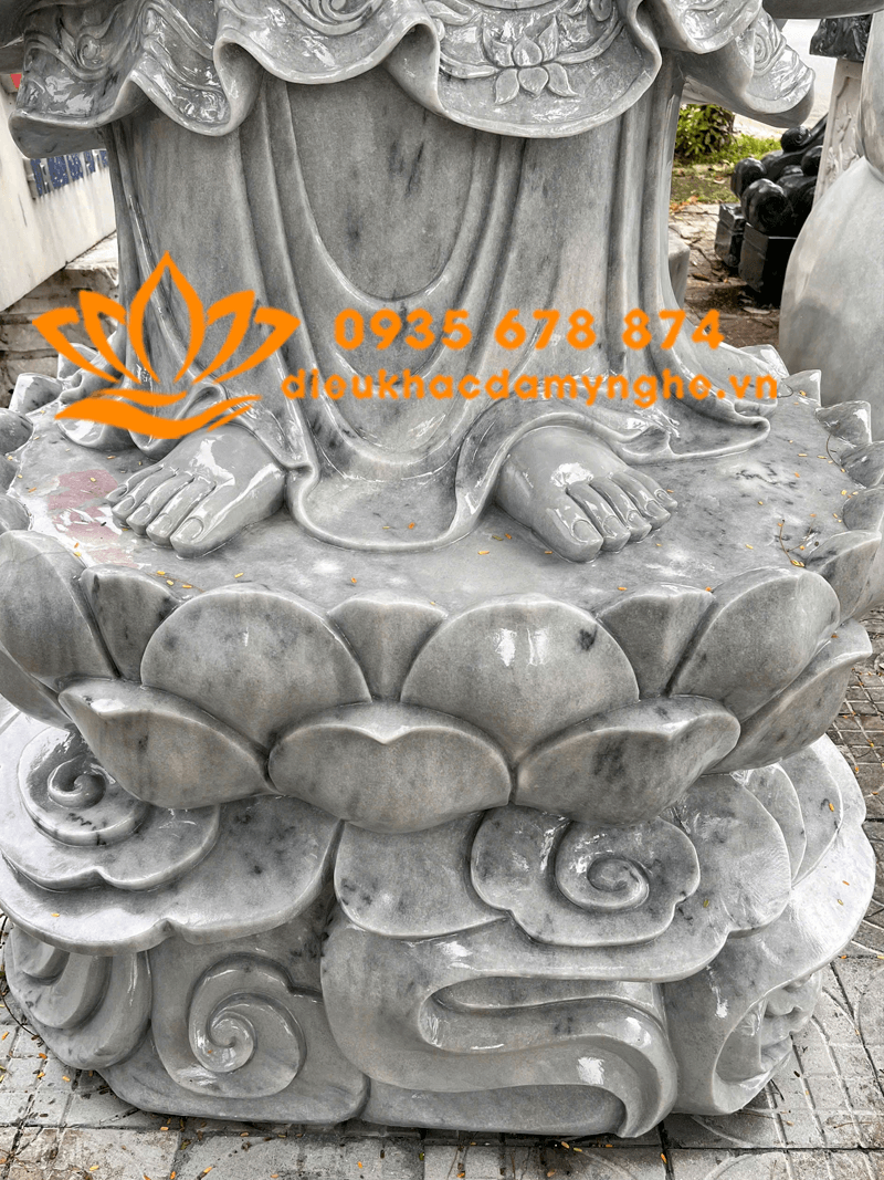 Tượng Quan Âm Đẹp Bằng Đá Cẩm Thạch Xám Cao 3 Mét