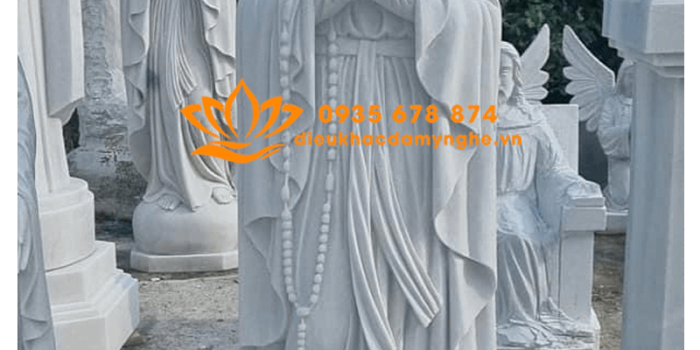 mau tuong duc me lo duc bang da trang dep