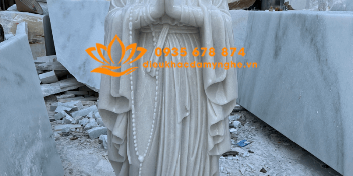 dieu khac tuong duc me lo duc bang da trang dep