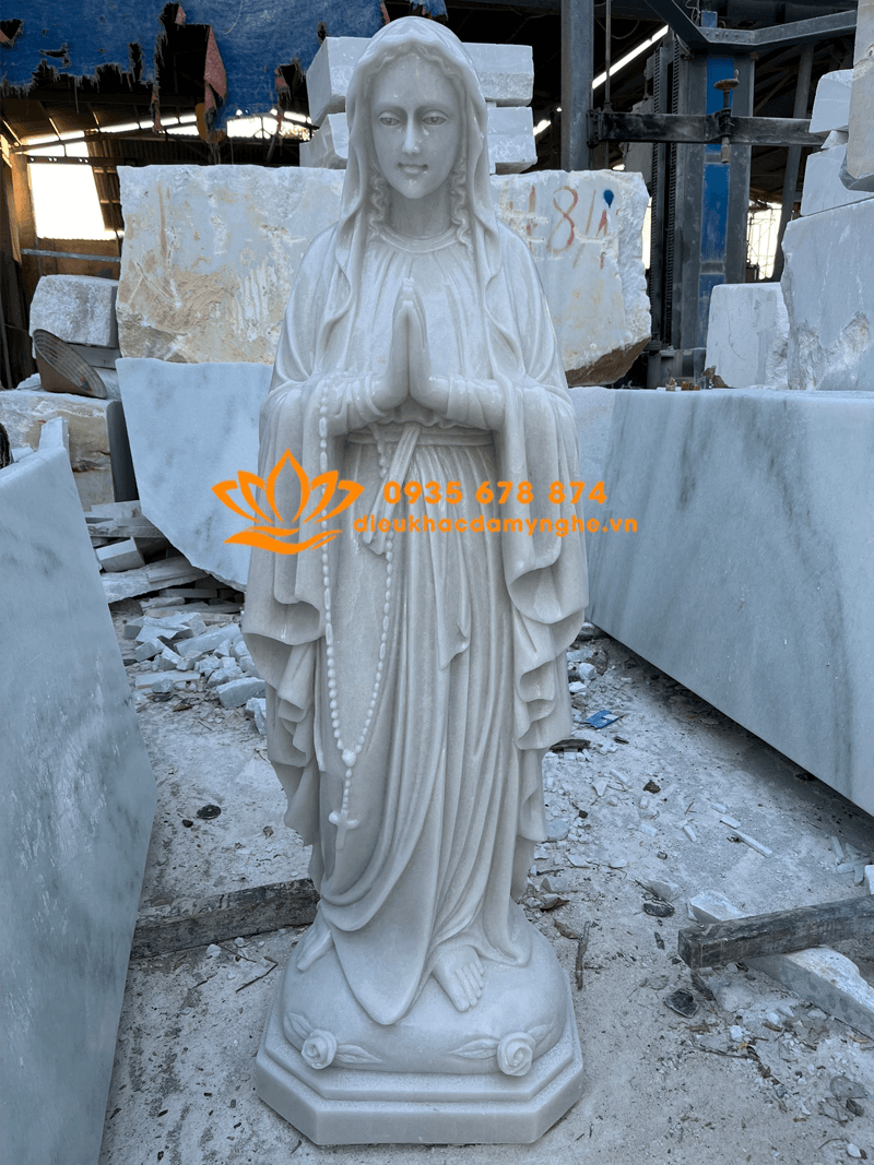 Điêu Khắc Tượng Đức Mẹ Lộ Đức Bằng Đá Trắng Đẹp