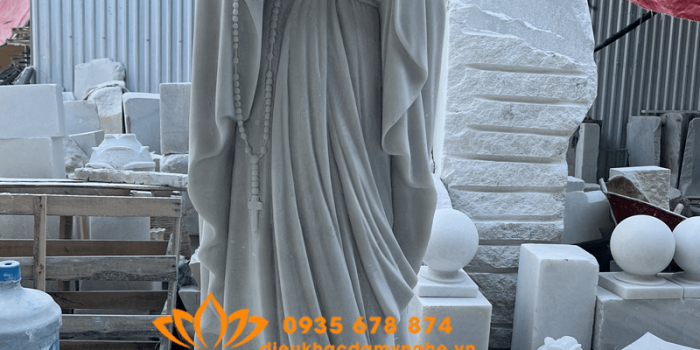 tuong duc me lo duc bang da trang nguyen khoi