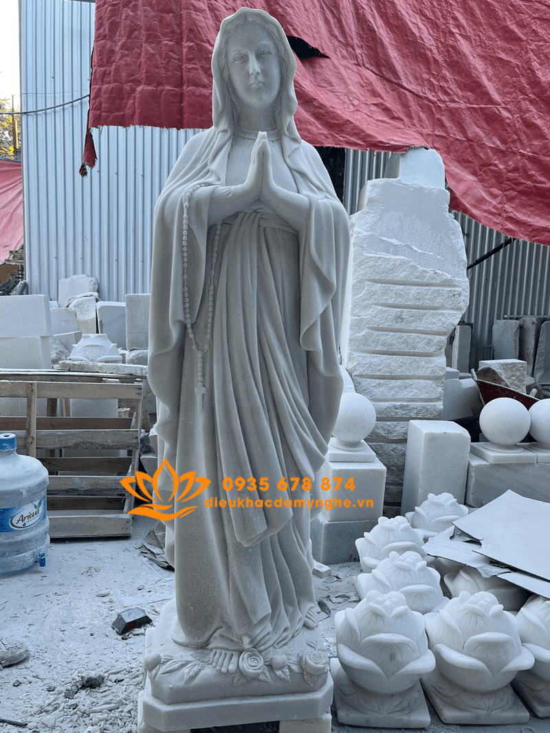 Bán Tượng Đức Mẹ Lộ Đức Bằng Đá Cẩm Thạch Trắng Đẹp