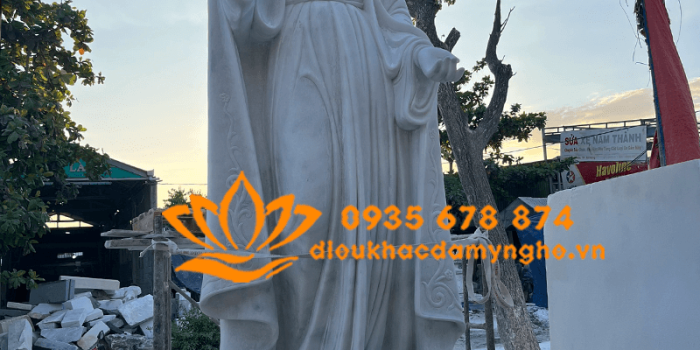 tuong duc me fatima bang da trang min cao 4 met