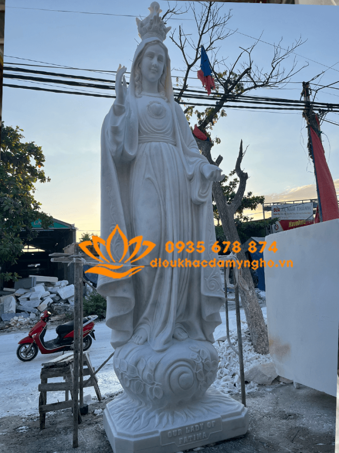 tuong duc me fatima bang da trang min cao 4 met