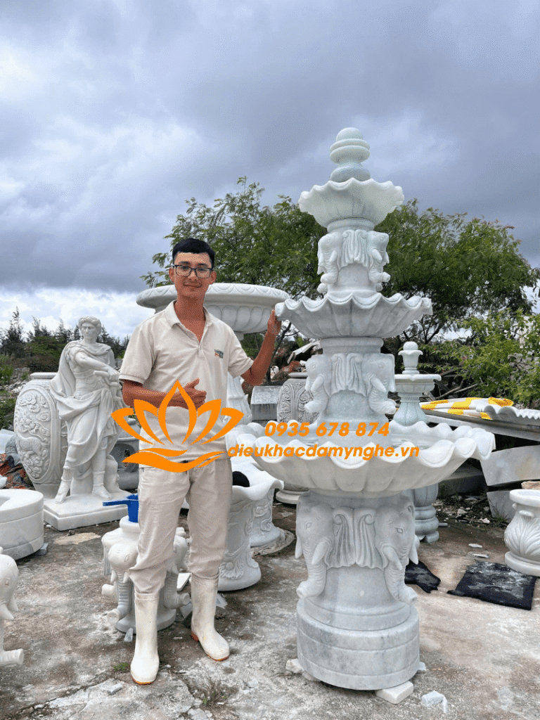 mau dai phun nuoc bang da dep nhat da nang