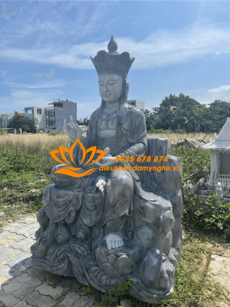 tuong dia tang bang da nguyen khoi