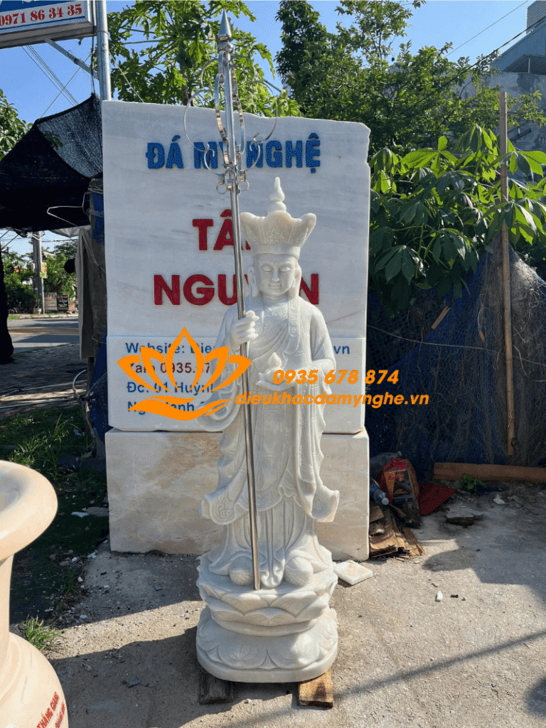 tuong dia tang bo tat bang da trang dep