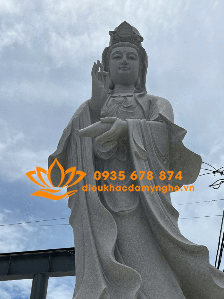 mau tuong quan am bang da granit nguyen khoi