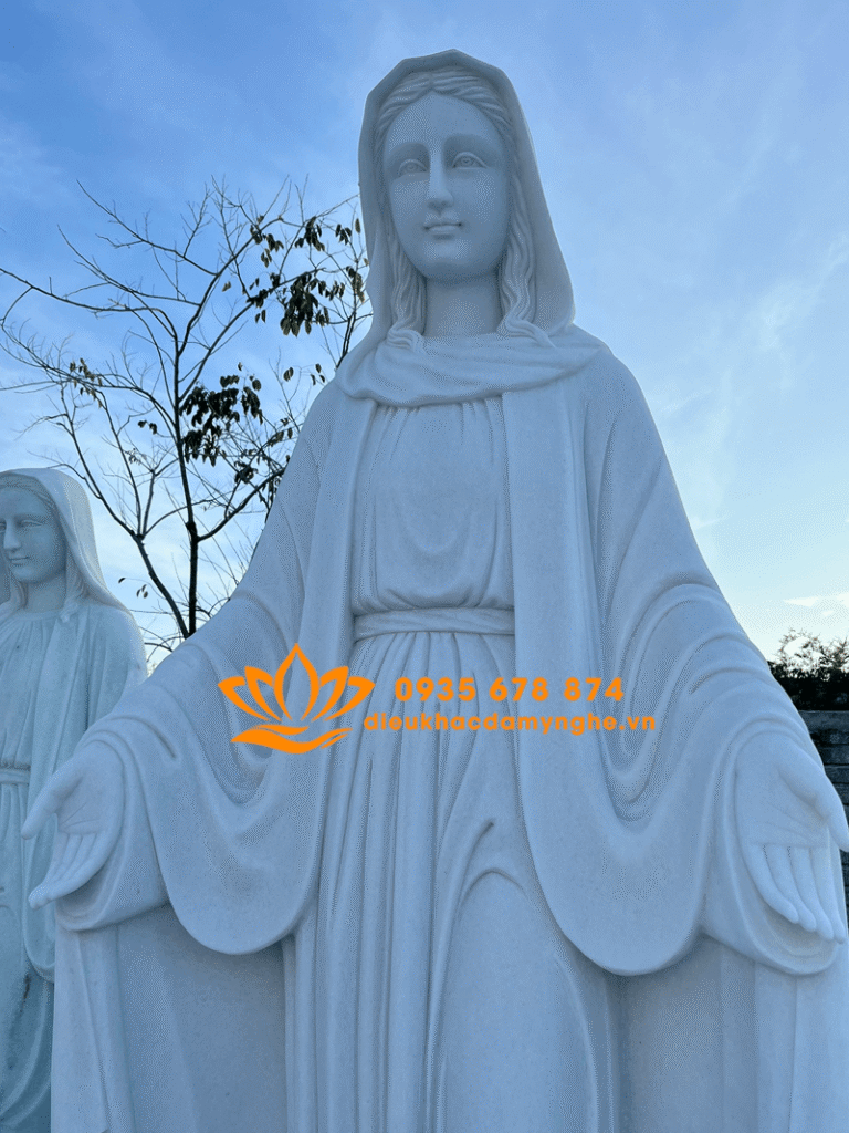 tuong duc me ban on bang da dep nguyen khoi