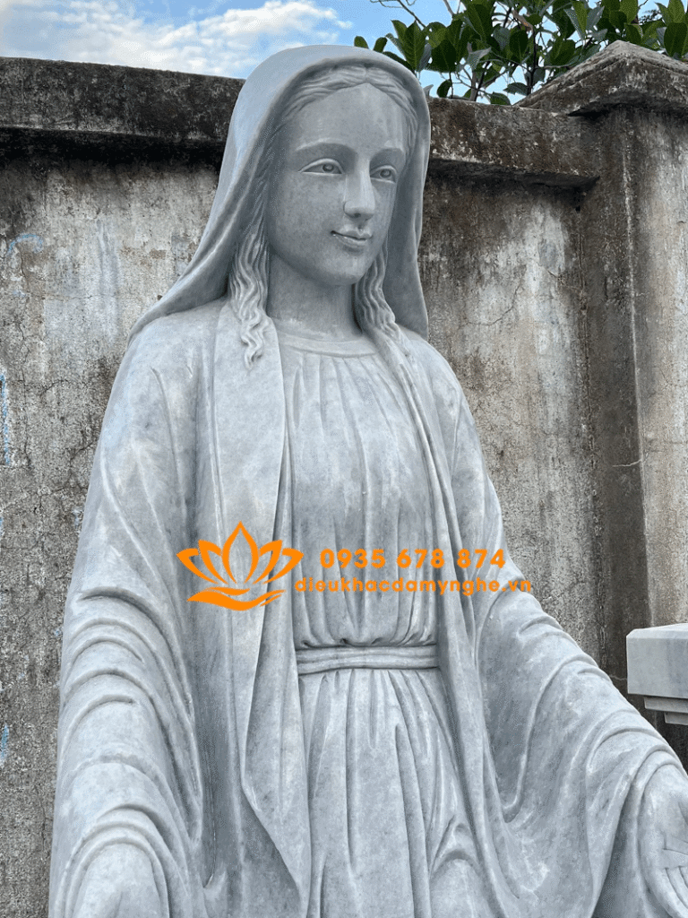 ban tuong duc me ban on bang da nguyen khoi