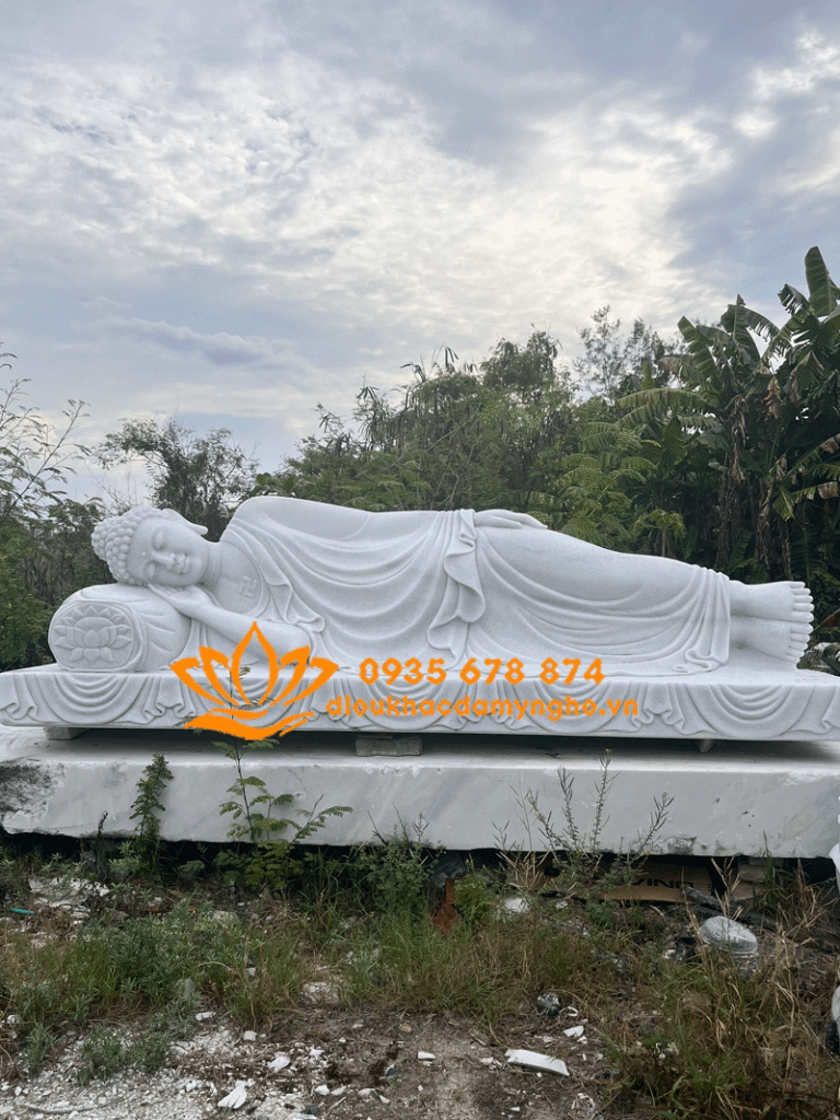 tuong phat thich ca mau ni nhap niet ban da trang