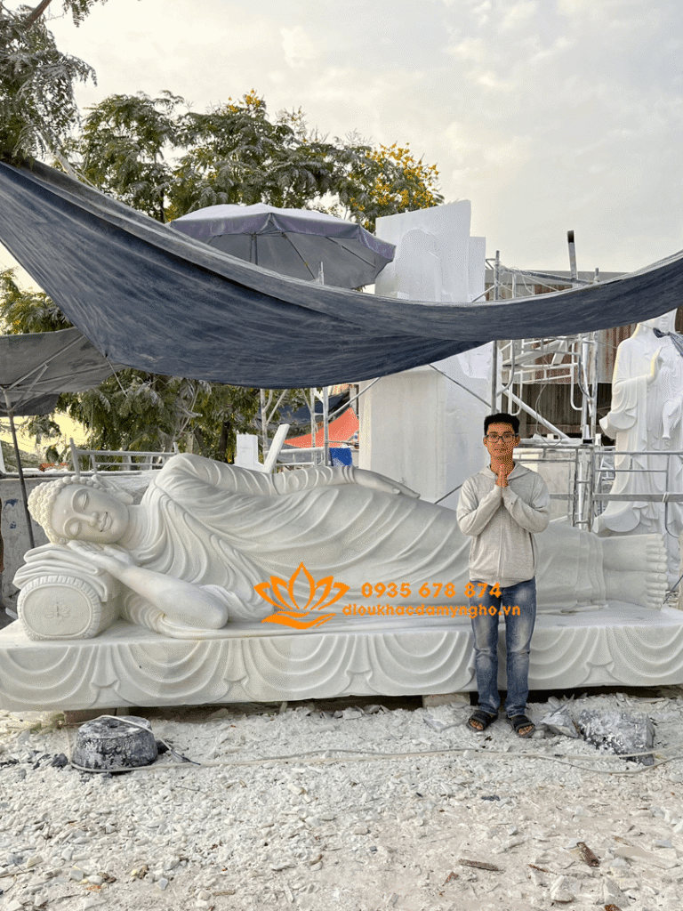 tuong phat nam nhap niet ban da dep nhat