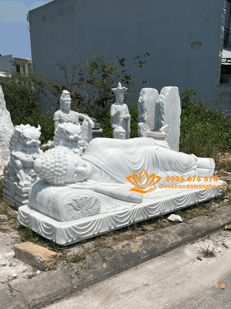 mua tuong phat niet ban bang da trang