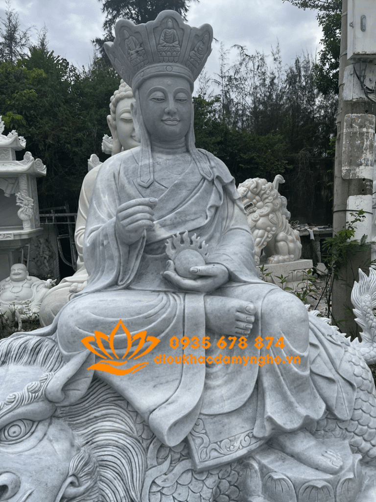 tuong dia tang bang da trang dep