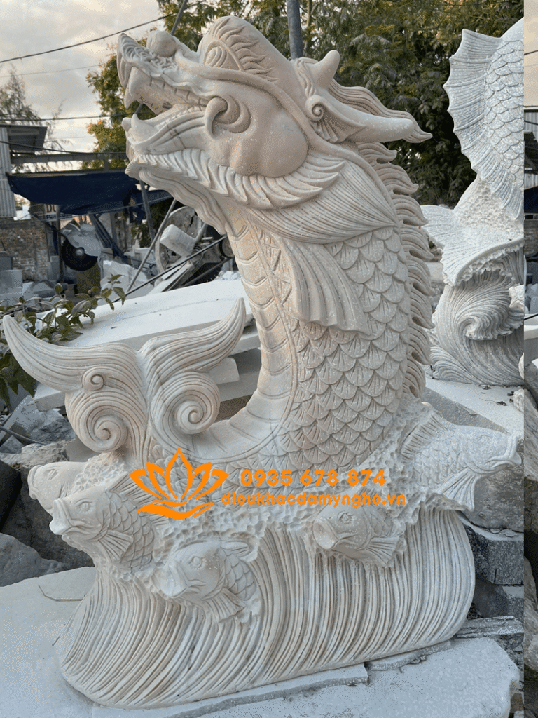 che tac tuong ca chep hoa rong dep ban tuong ca chep hoa rong bang da cam thach vang