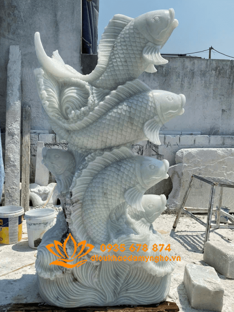 mau tuong ca chep phun nuoc dep