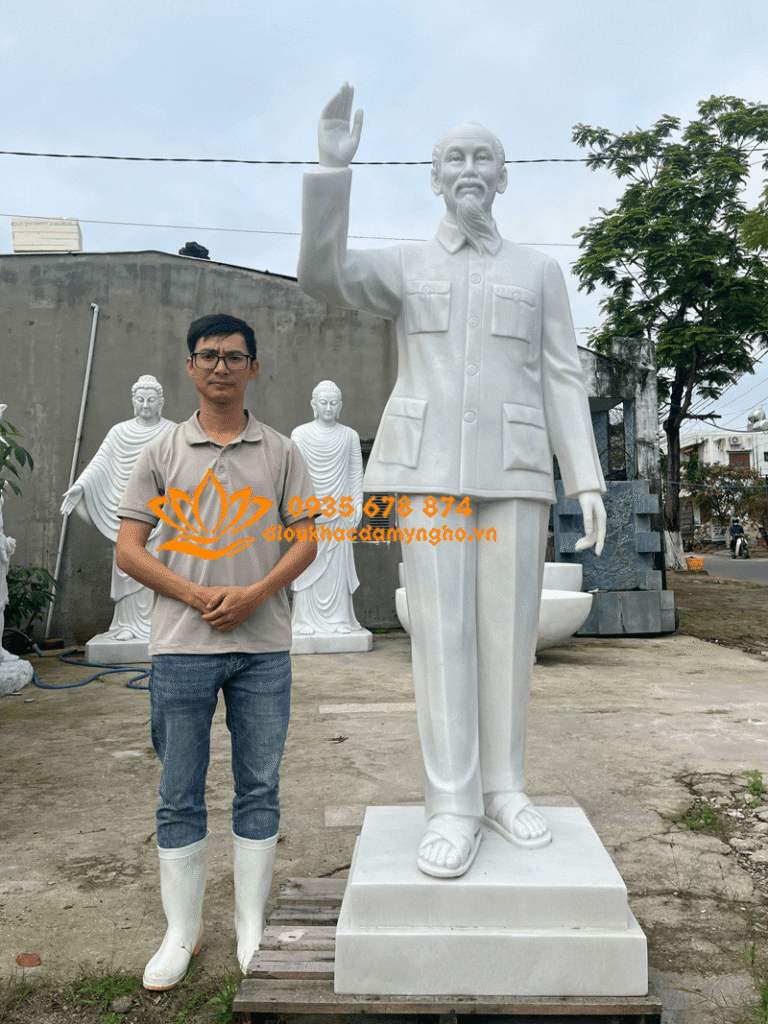 tuong bac ho bang da nguyen khoi