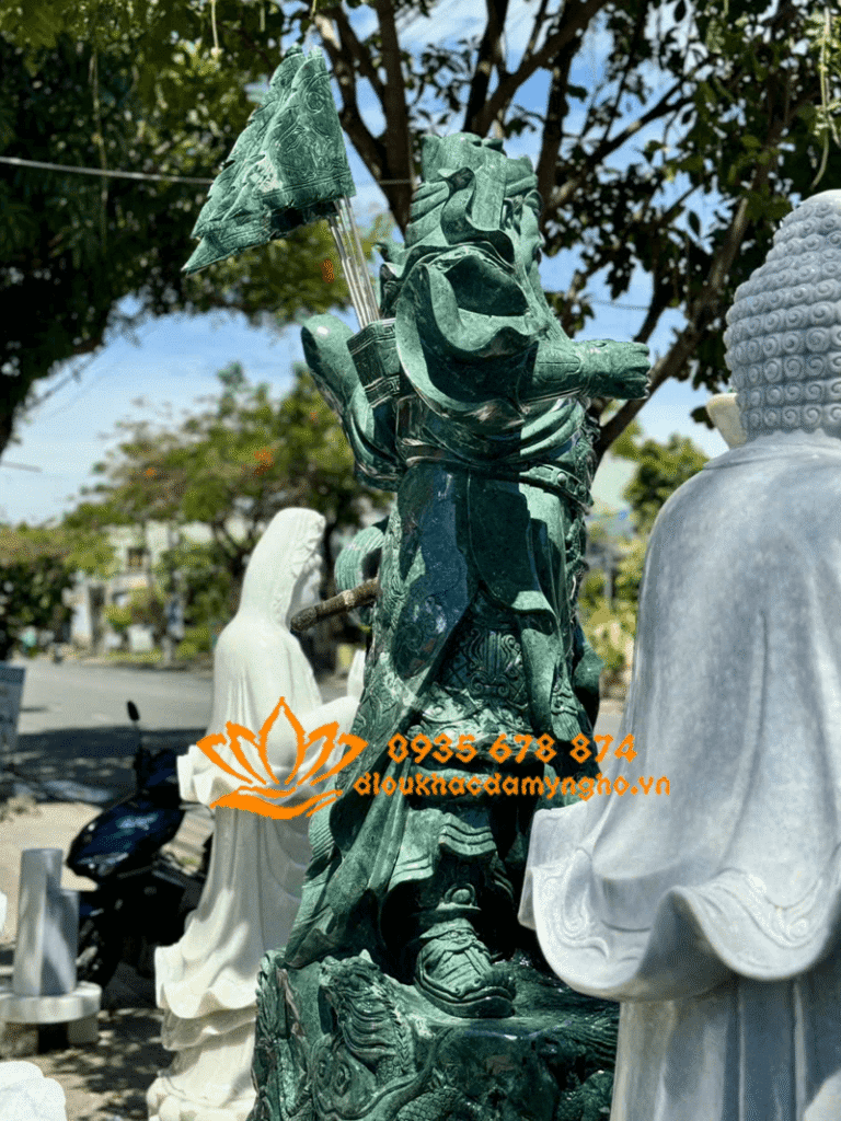 dieu khac tuong chan dung bang da theo yeu cau chuyen che tac tuong quan cong bang da tu nhien