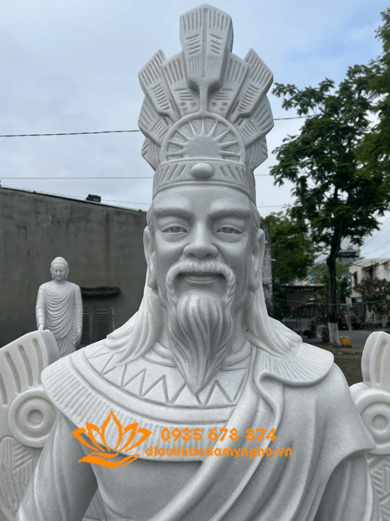 chuyen dieu khac tuong chan dung bang da tuong vua hung dep nhat da nang