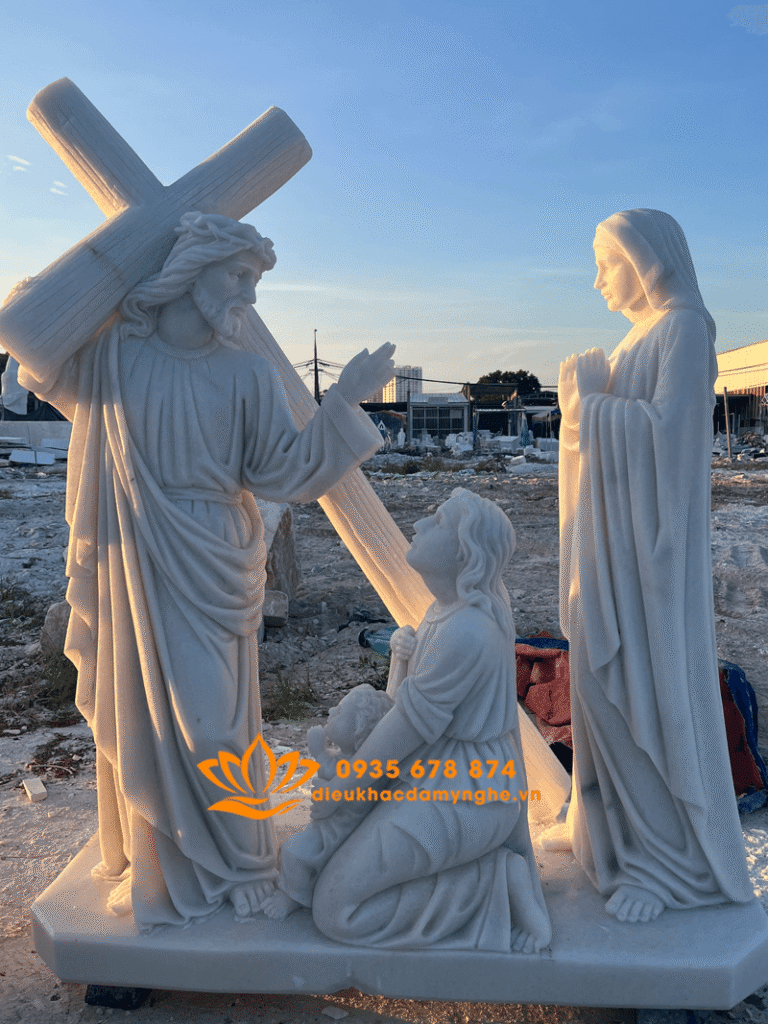 ban tuong chang duong thanh gia bang da tu nhien nguyen khoi